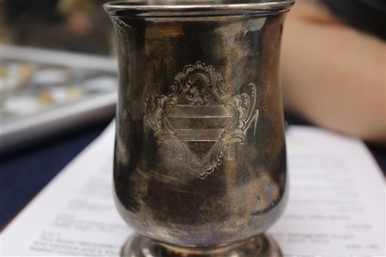 A late George II provincial silver mug, John Langlands I, Newcastle, 1759, 9 oz.